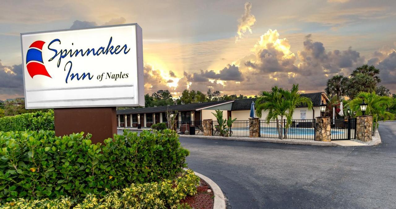 Spinnaker Inn Of Naples Vineyards Exterior photo